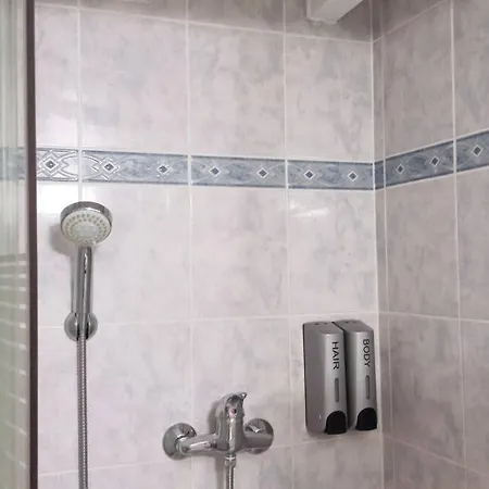 Le Charmant, Calme, Et Climatise ! Apartment